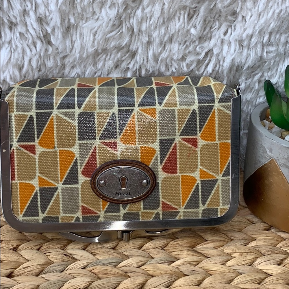 Fossil WOMEN'S REAL LEATHER FOSSIL WALLET CLUTCH